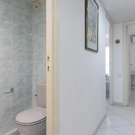 Lumineux Et Bien Equipe En Centre-ville Apartament *